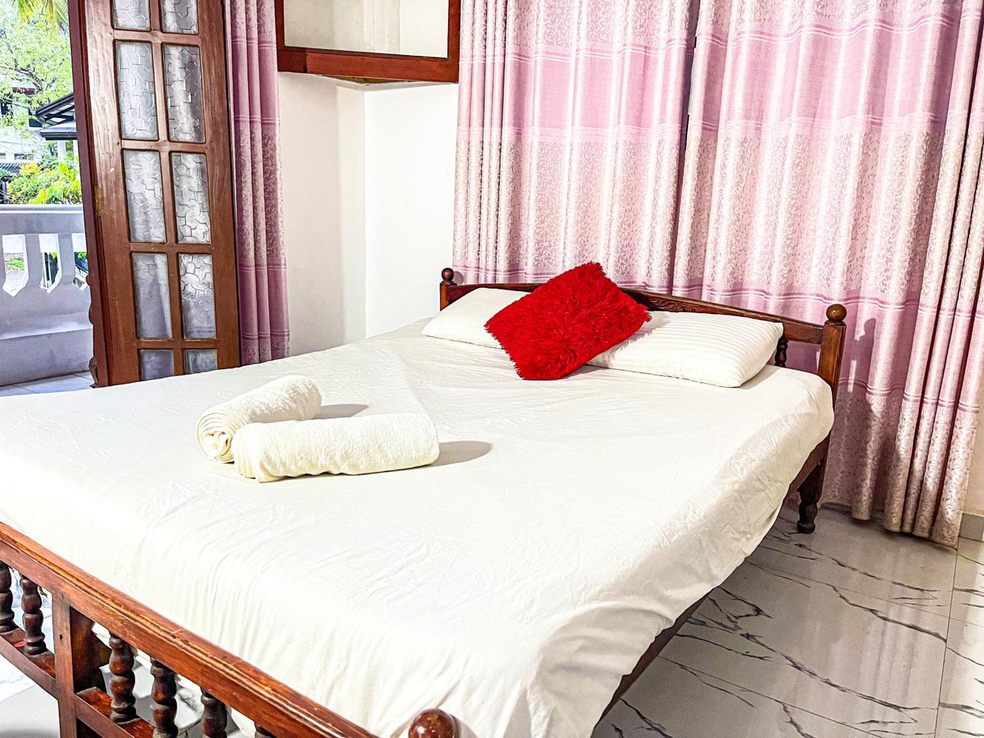 Galle Camellia Kamer foto